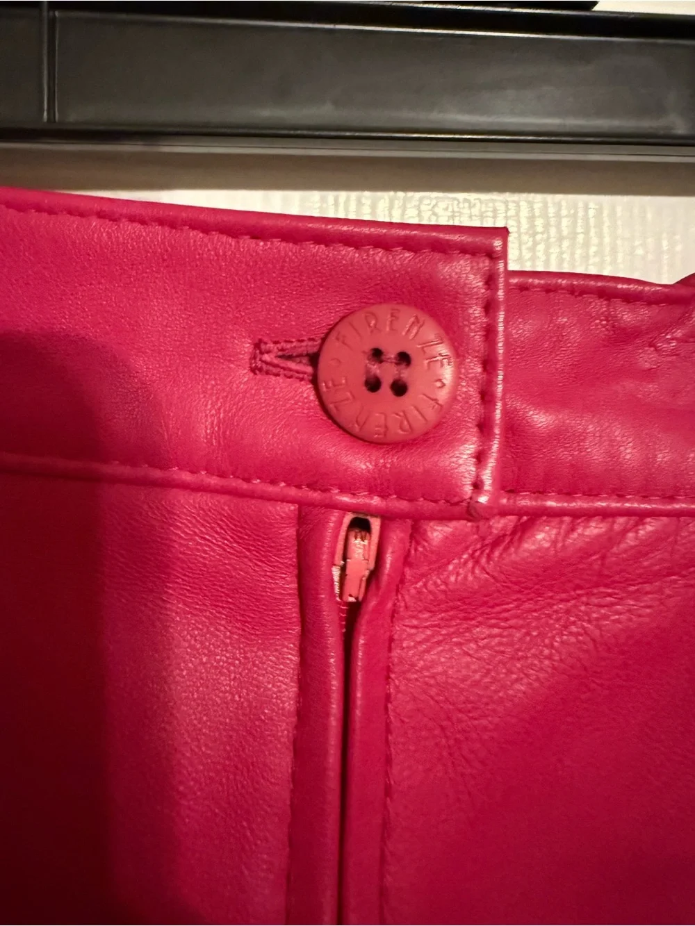 VTG Firenze Santa Barbara Hot Pink Leather Pencil Skirt Size 10 USA Made